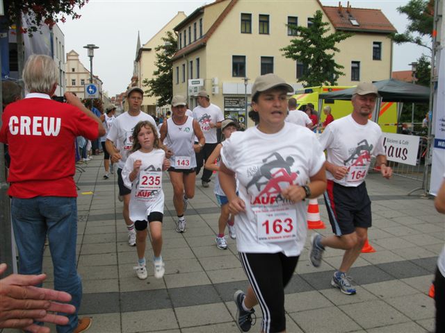 ../Images/BenefizlaufMerseburg2010 (11).jpg
